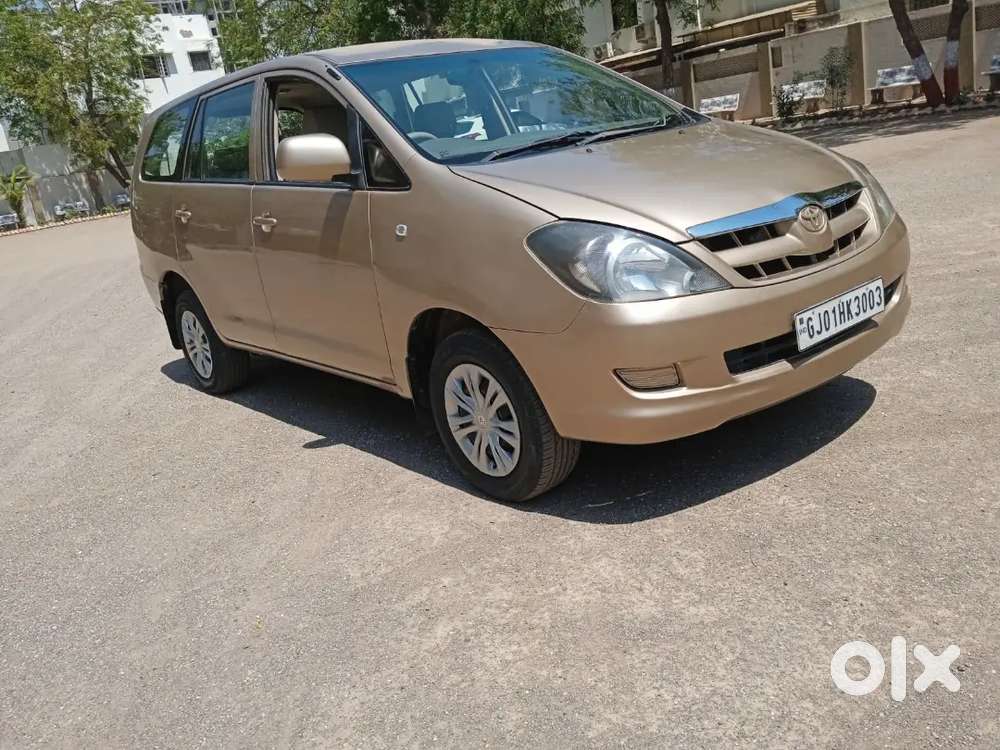 Toyota Innova 2005 Petrol 127110 Km Driven