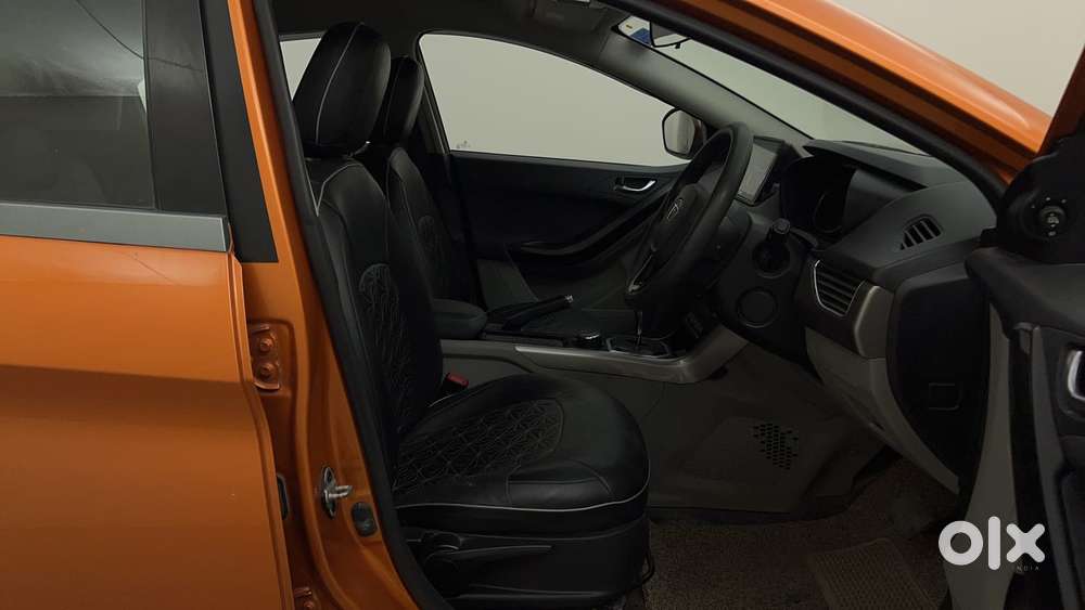 Tata Nexon 1.2 Revotron Xza Plus, 2019, Petrol