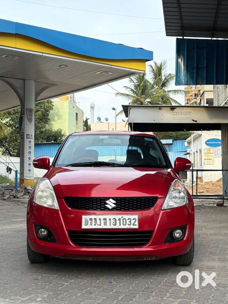 Maruti Suzuki Swift Petrol 2012