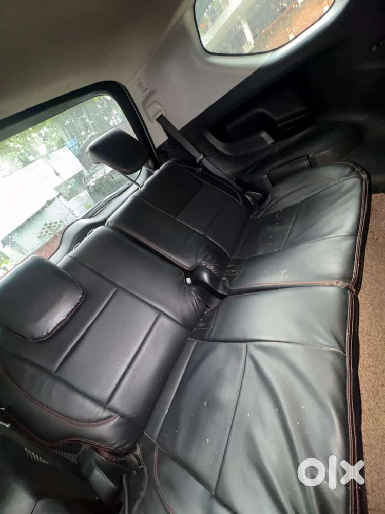Toyota Innova Crysta 2023