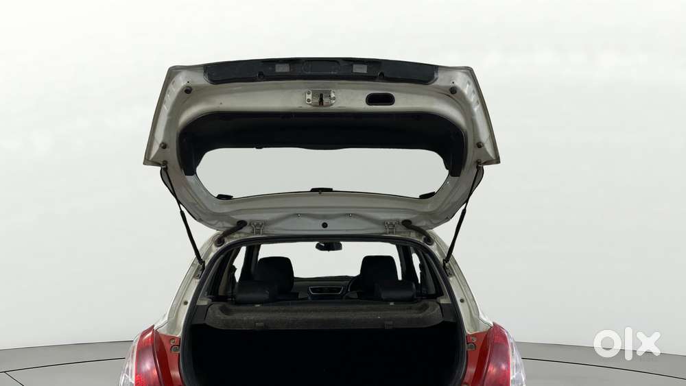 Maruti Suzuki Swift Vxi, 2015, Petrol