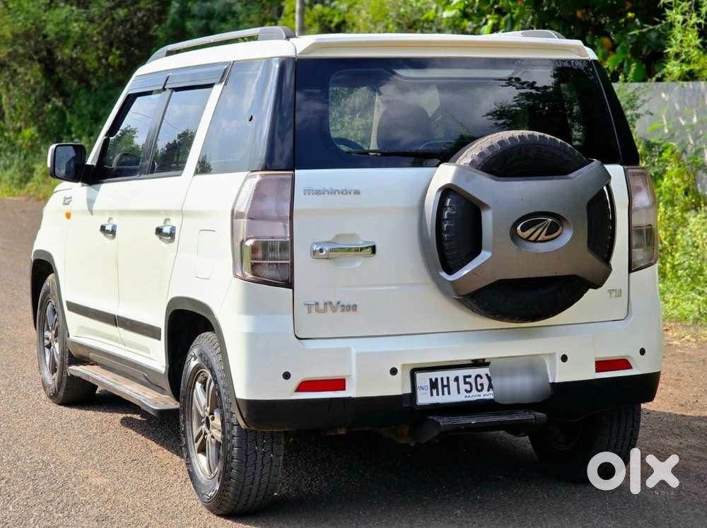 Mahindra Tuv 300 T10, 2020, Diesel