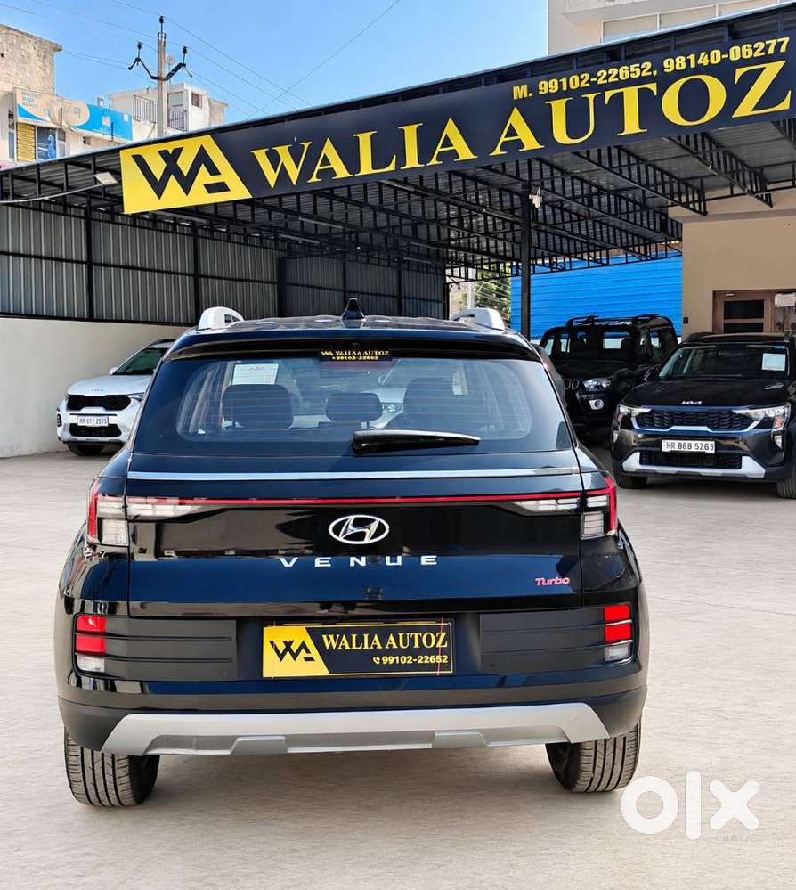 Hyundai Venue 1.0 S (o) Turbo Dct, 2024, Petrol