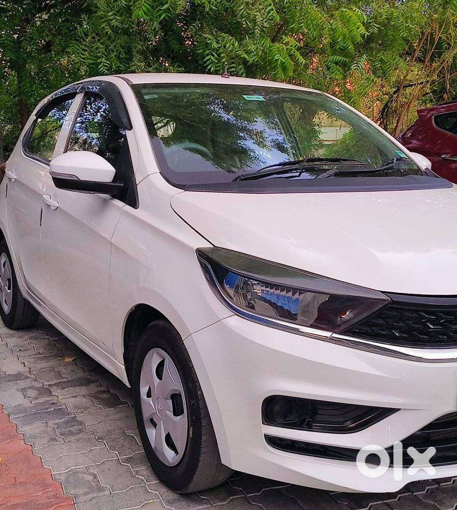 Tata Tiago 1.2 Revotron Xt (o), 2020, Petrol