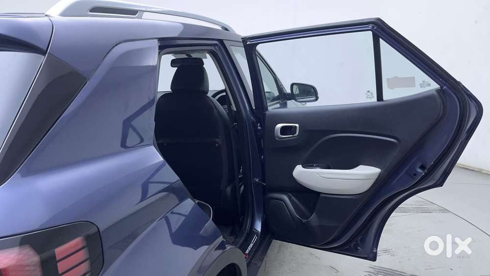 Hyundai Venue 1.0 Sx (o) Turbo Dct, 2023, Petrol