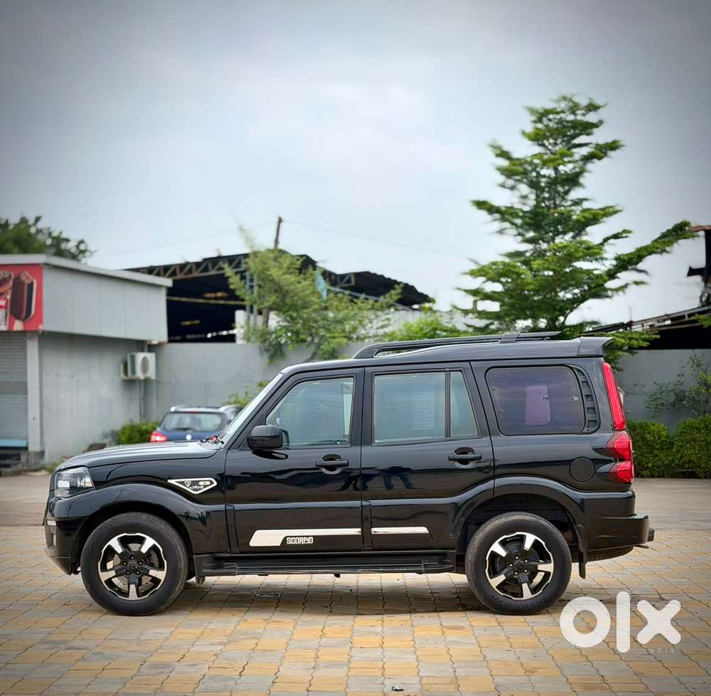 Mahindra Scorpio S11 Mt 7s, 2023, Diesel