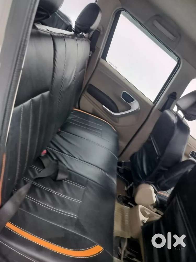 Mahindra Tuv 300 Mhawk100 T8, 2016, Diesel