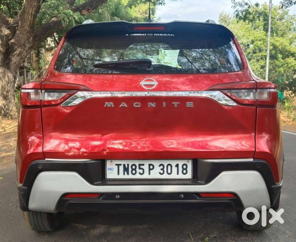 Nissan Magnite 1.0 Xv Premium, 2021, Petrol