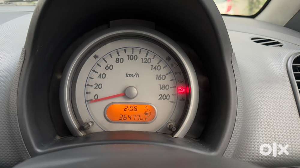 Maruti Suzuki Ritz Lxi, 2010, Petrol