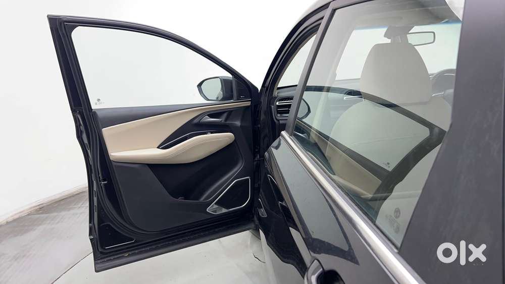 Mg Hector Sharp Pro 1.5 Turbo Mt, 2023, Petrol