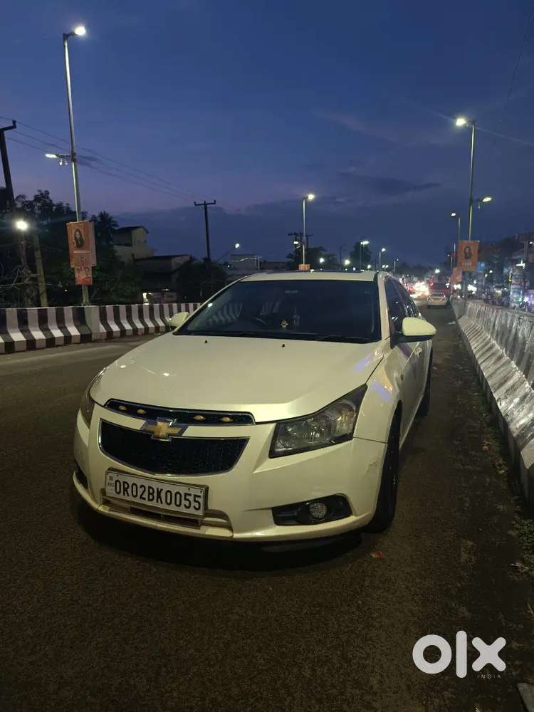 Chevrolet Cruze 2011 Diesel 82000 Km Driven