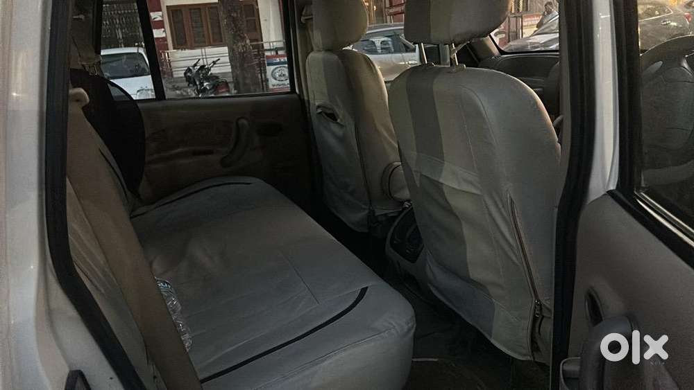 Mahindra Scorpio Getaway 2007 Diesel 90000 Km Driven