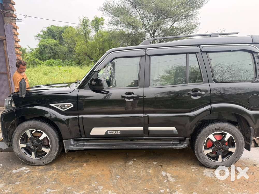 Mahindra Scorpio 2023 Diesel Classic
