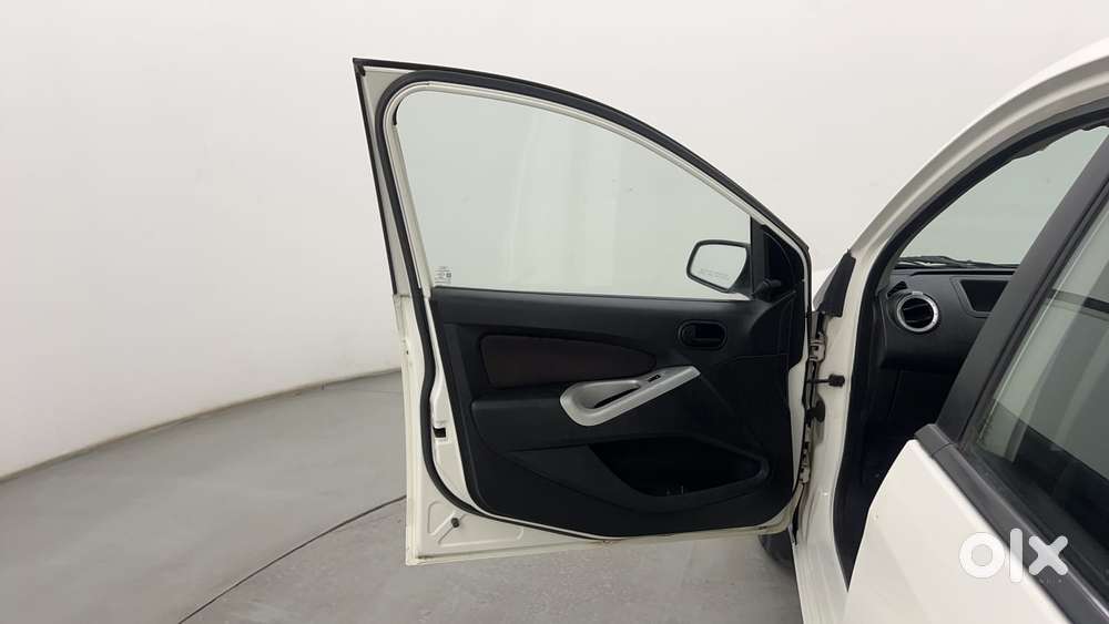 Ford Figo 1.2 Duratec Petrol Zxi, 2011, Petrol