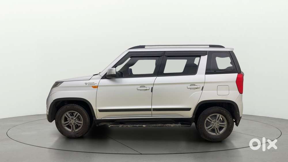Mahindra Tuv 300 T10, 2019, Diesel