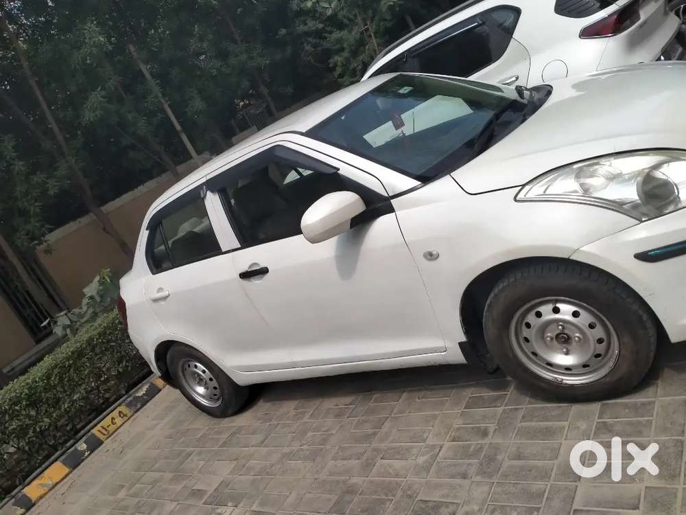 Maruti Suzuki Dzire 2017 Cng & Hybrids 135000 Km Driven