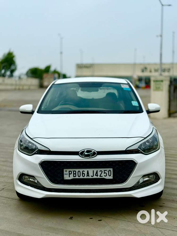 Hyundai I20 Sportz 1.2 Bs-iv, 2017, Petrol