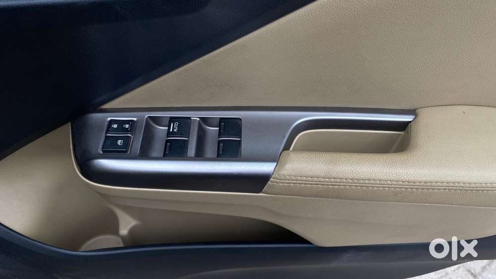 Honda City I-vtec Cvt Zx, 2017, Petrol