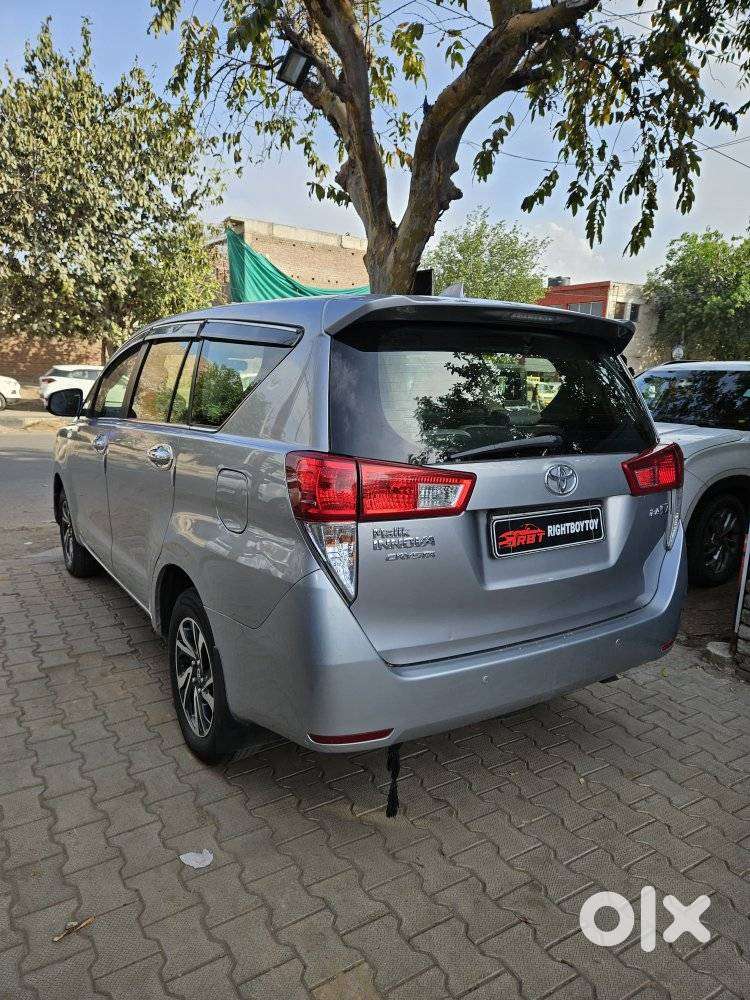 Toyota Innova Crysta 2.4 Vx Mt, 2019, Diesel