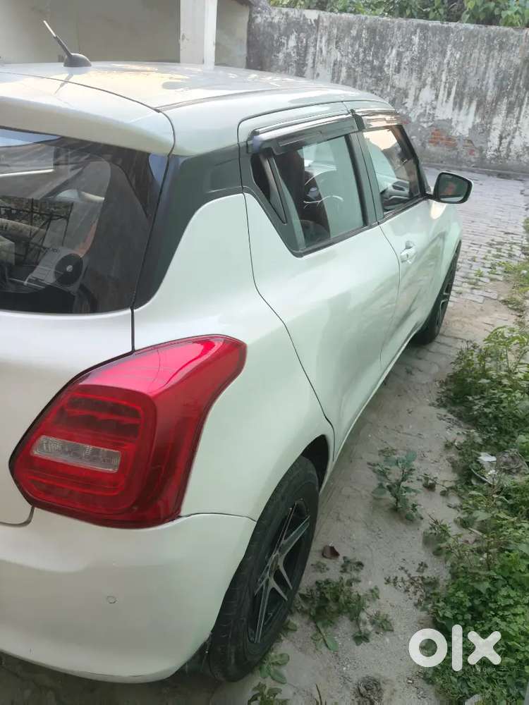 Maruti Suzuki Swift 2020 Petrol 45000 Km Driven