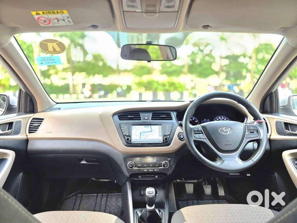 Hyundai I20 Asta (o) 1.2 Mt, 2017, Petrol