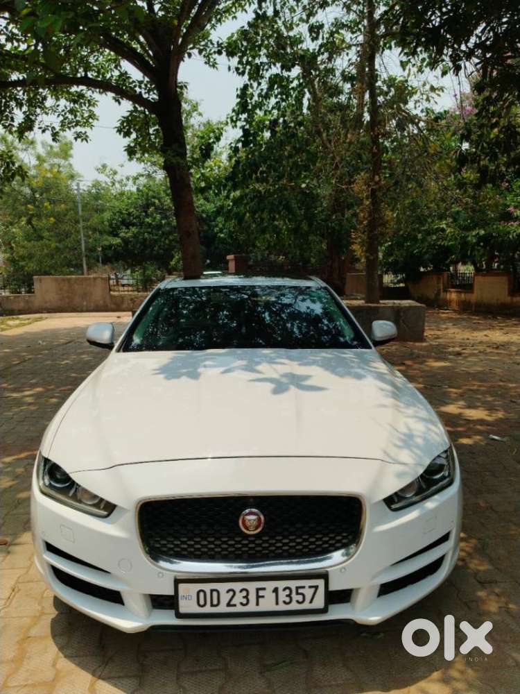 Jaguar Xe 2.0l Diesel Pure, 2017, Diesel