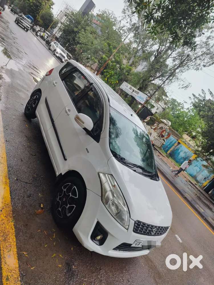 Maruti Suzuki Ertiga Vdi 2013