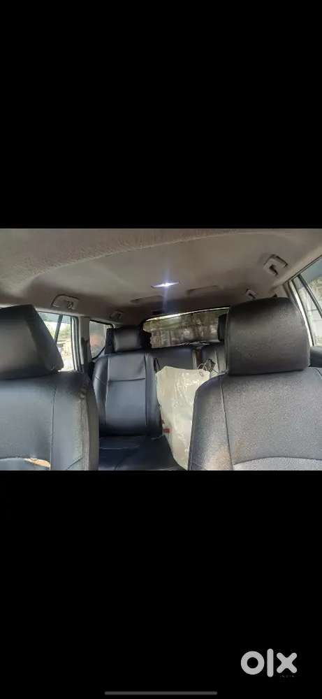 Toyota Innova Crysta 2018 Diesel 284000 Km Driven
