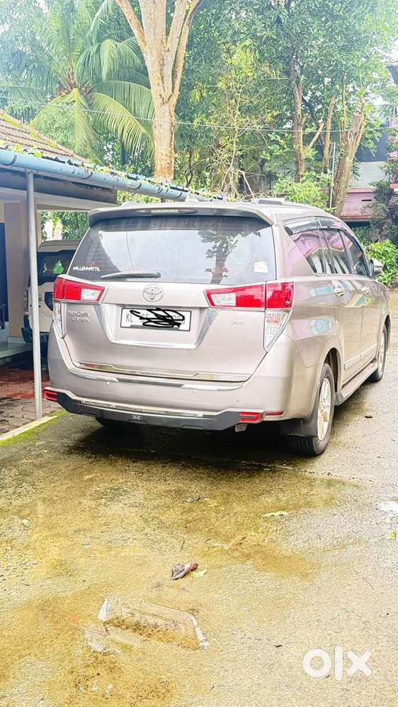 Toyota Innova Crysta 2018