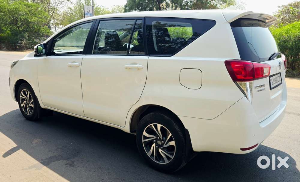 Toyota Innova Crysta 2.4 G Mt 7 Str, 2021, Diesel