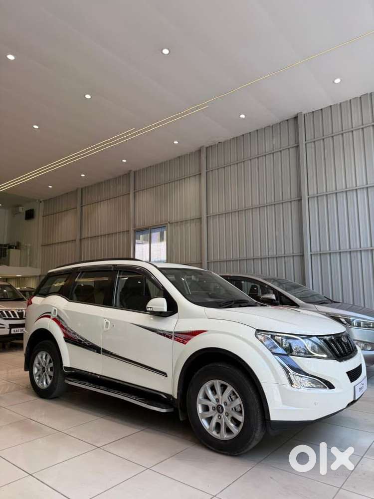 Mahindra Xuv500 2.2 W10 Sportz Edition At, 2017, Diesel