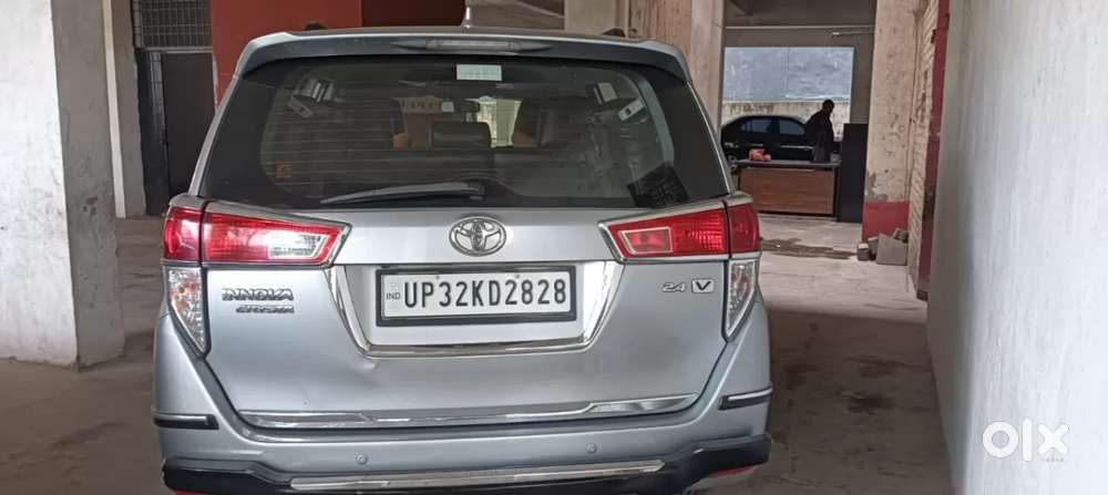 Toyota Innova Crysta 2.4 V 7 Str, 2018, Diesel