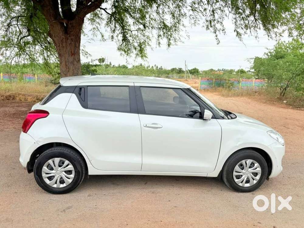 Maruti Suzuki Swift Vxi Ags, 2018