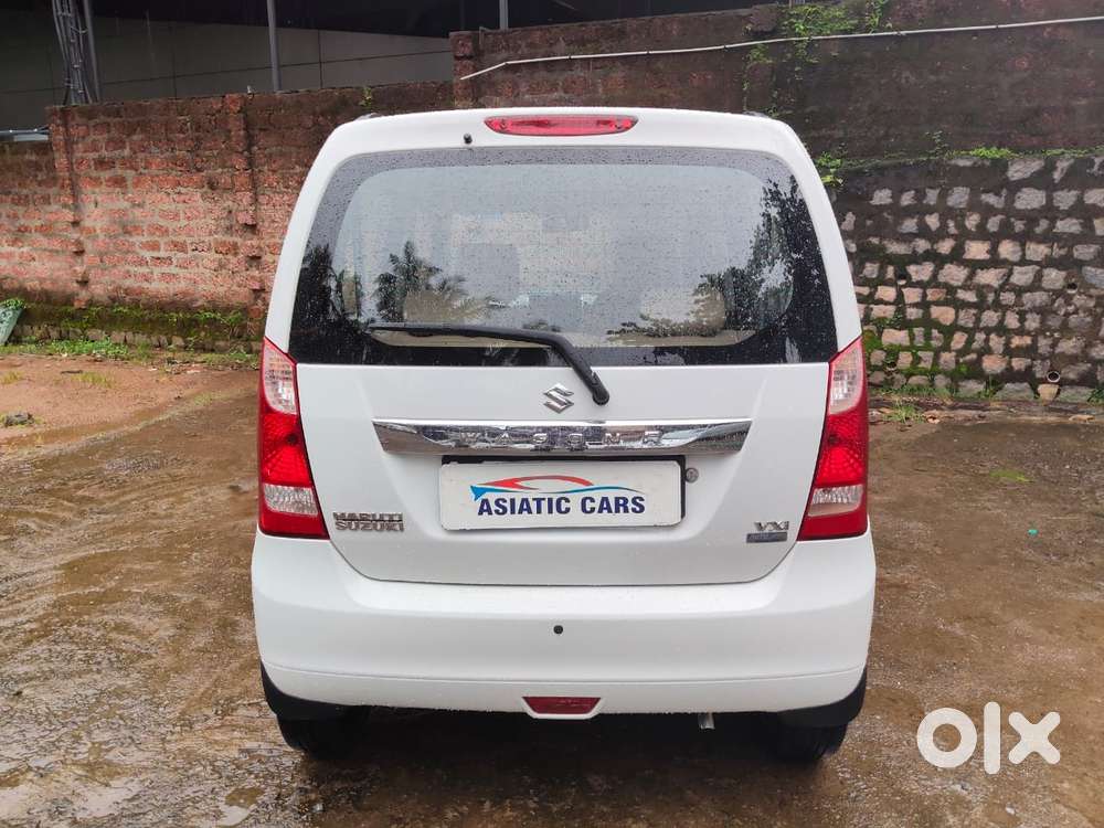Maruti Suzuki Wagon R 1.0 Vxi (o), 2016, Petrol