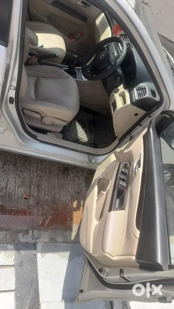 Maruti Suzuki Ciaz 2017 Diesel 96700 Km Driven 1st Owner