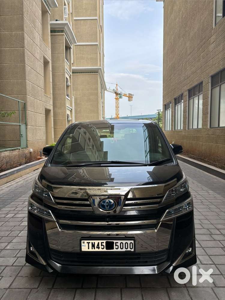 Toyota Vellfire Hybrid 2022