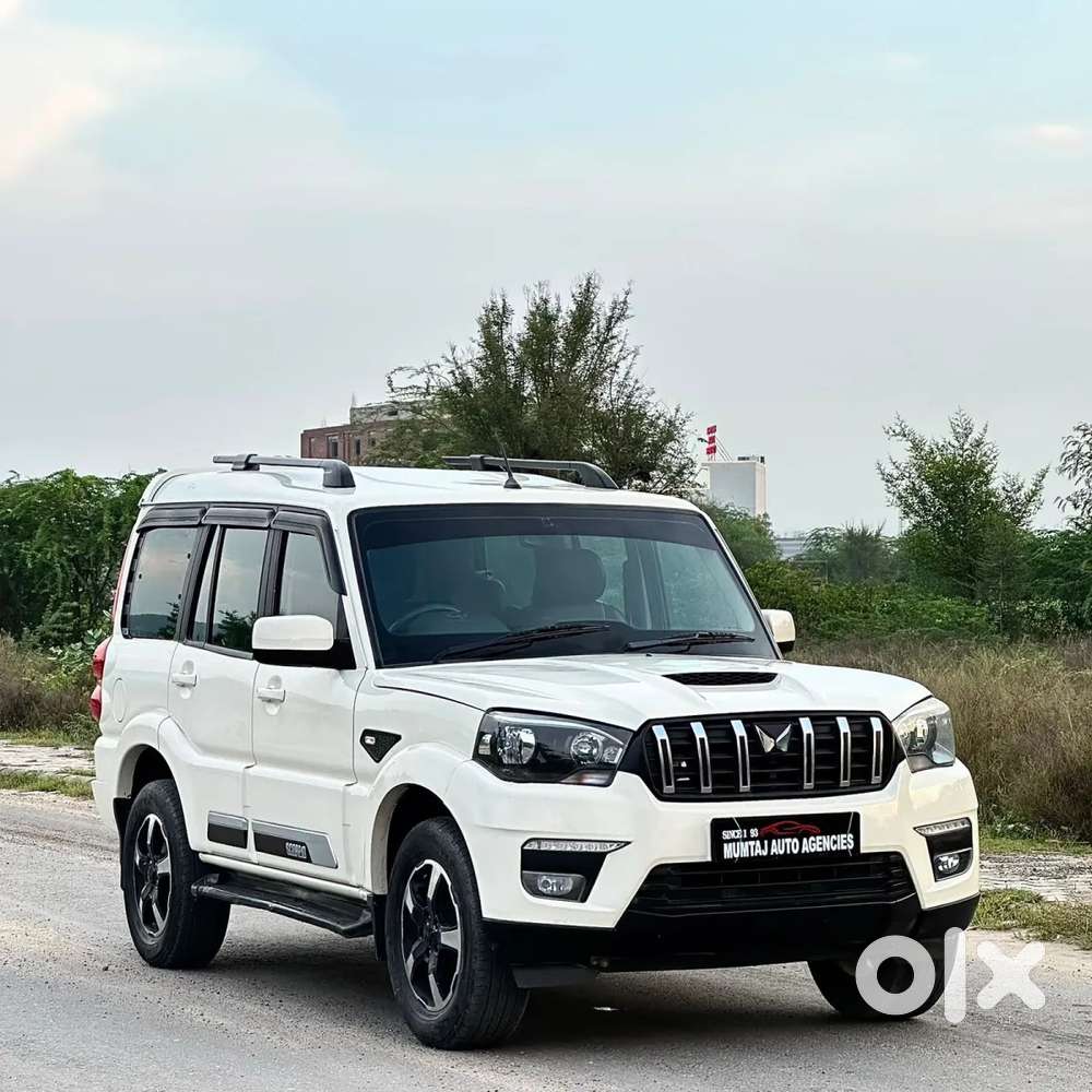 Mahindra Scorpio Classic, 2022, Diesel