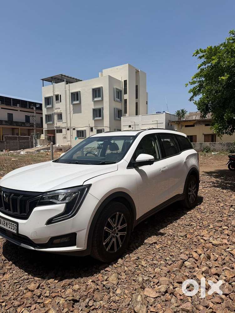 Mahindra Xuv700 2022 Diesel 84849 Km Driven