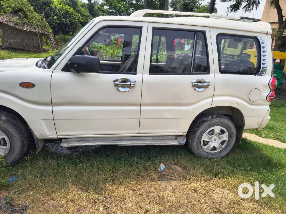 Mahindra Scorpio 2013 Diesel Manual