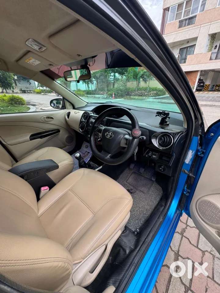 Toyota Etios Liva 1.4 Vxd Dual Tone, 2018, Diesel