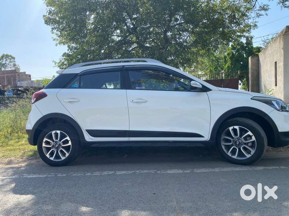 Hyundai. I20  Petrol Car 2018