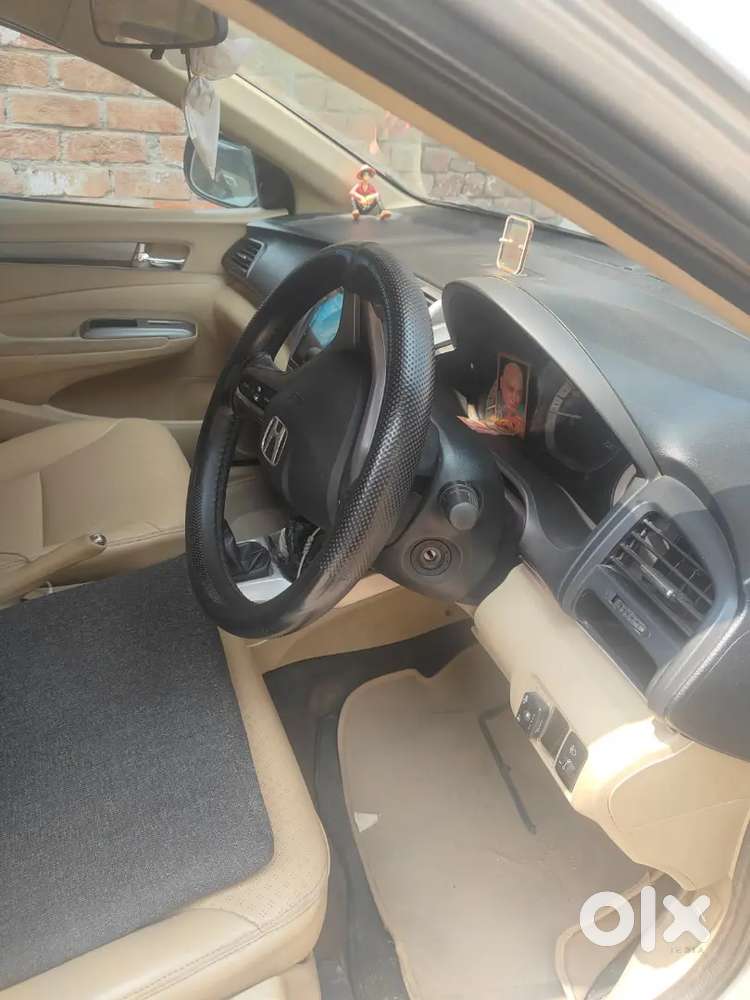 Honda City At Hybrid 2012