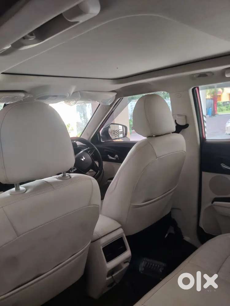 Mahindra Xuv 3xo Top Model