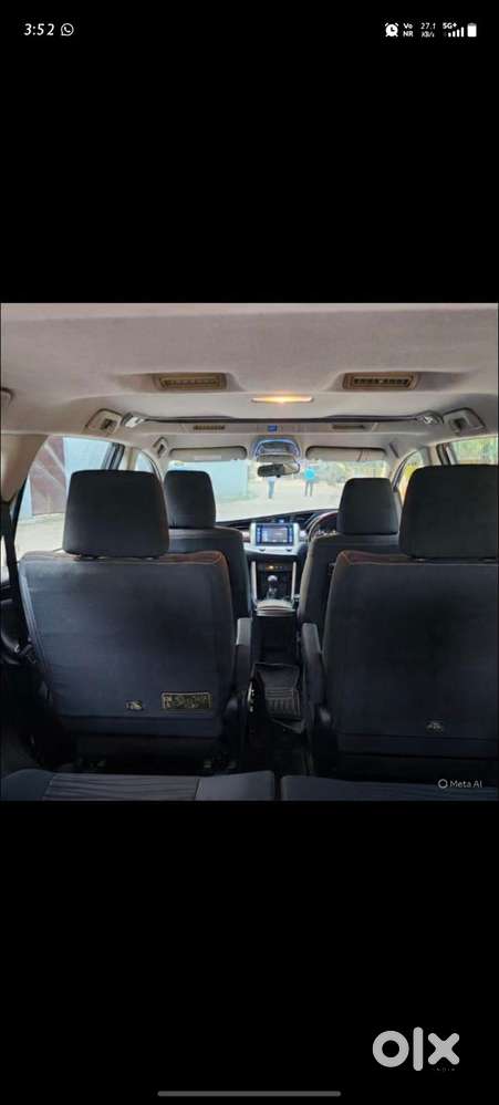 Toyota Innova Crysta 2.4 V 7 Str, 2016, Petrol
