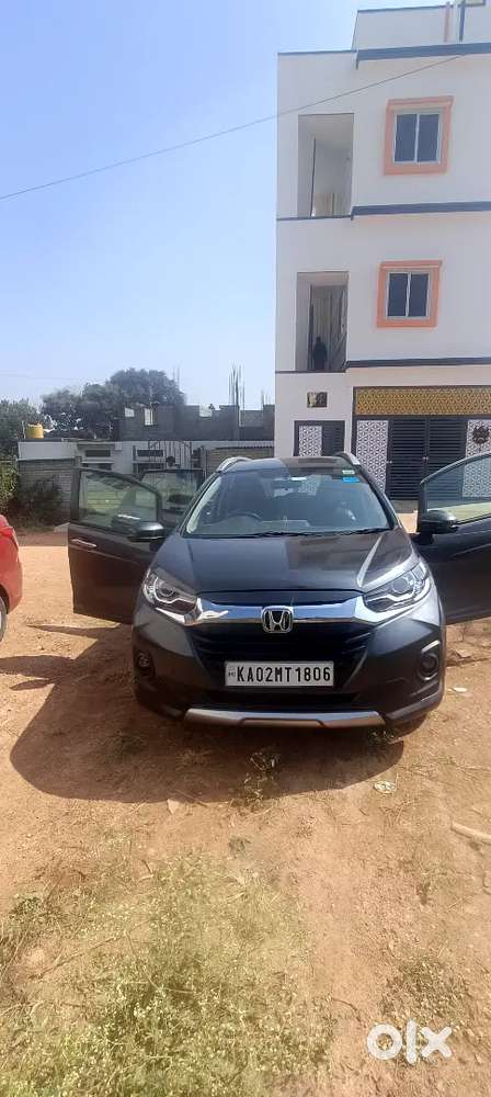 Honda Wr-v 2022 Petrol 30000 Km Driven