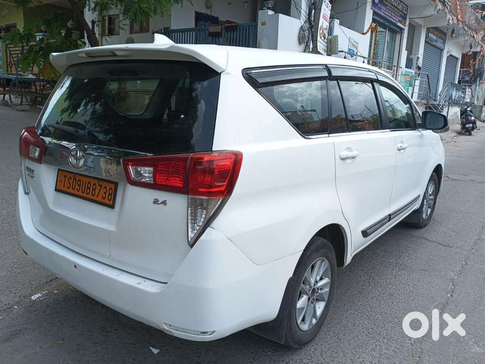 Toyota Innova Crysta 2018