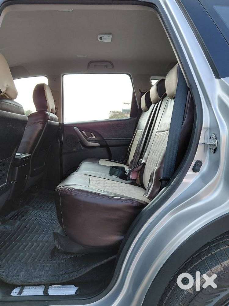 Mahindra Xuv500 W7, 2020, Diesel