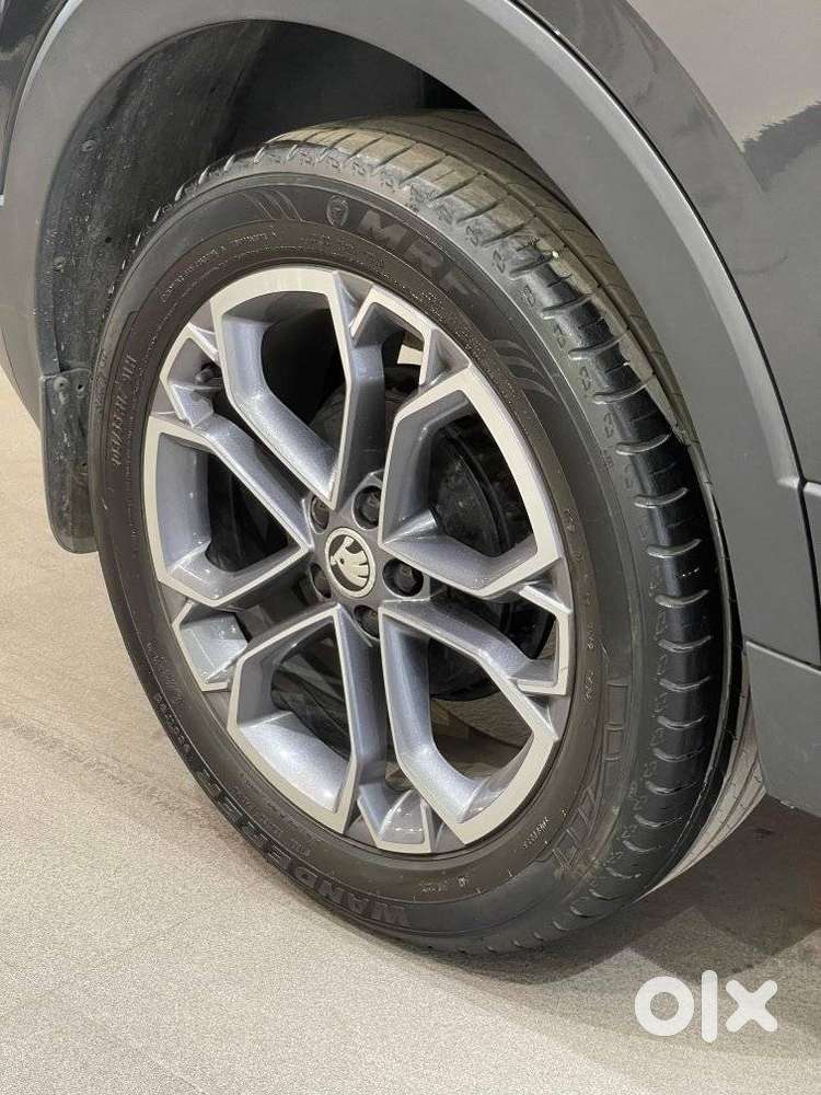 Skoda Kushaq 1.0 Tsi Style, 2022, Petrol
