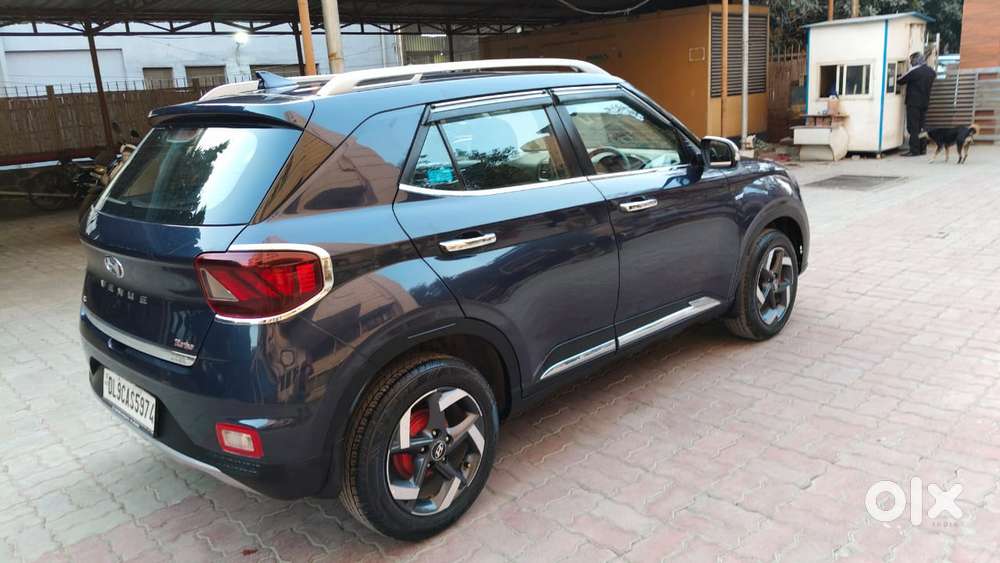 Hyundai Venue Sx+ At, 2019, Petrol