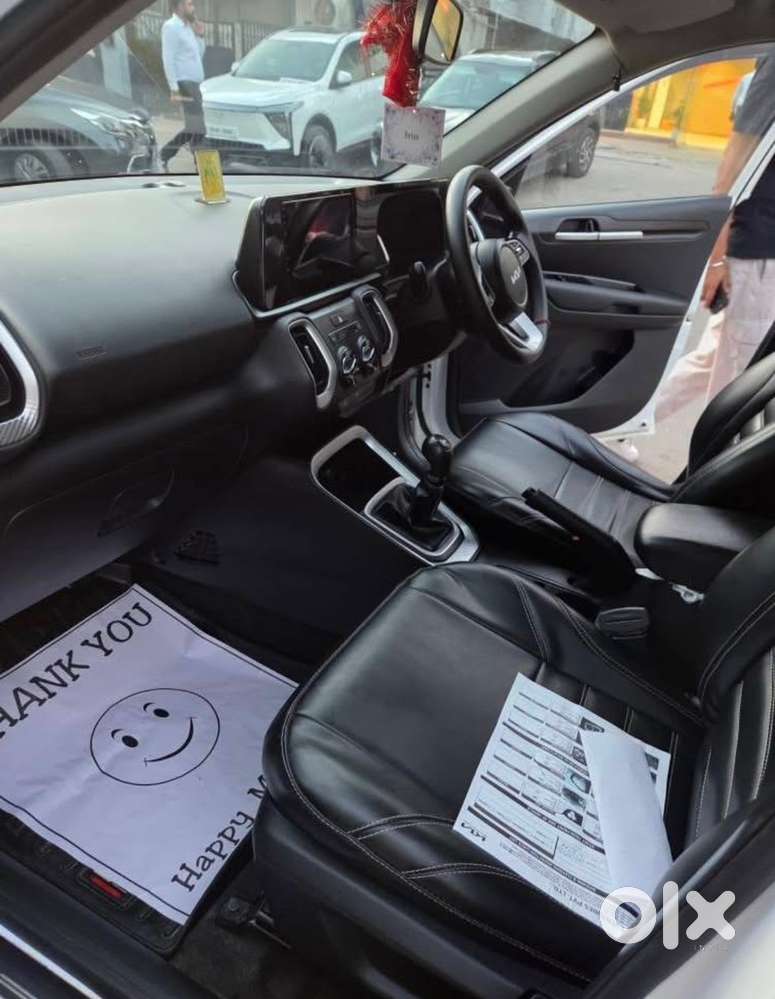 Kia Sonet Petrol 2023
